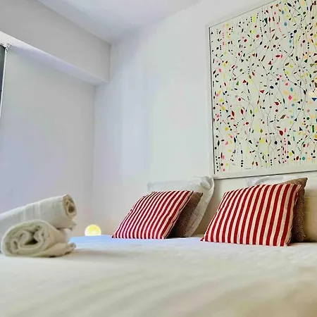 Le White Pearl : 4 Prs, Parking, Clim Apartment Antibes