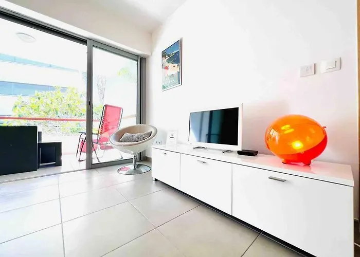 Le White Pearl : 4 Prs, Parking, Clim Appartamento Antibes